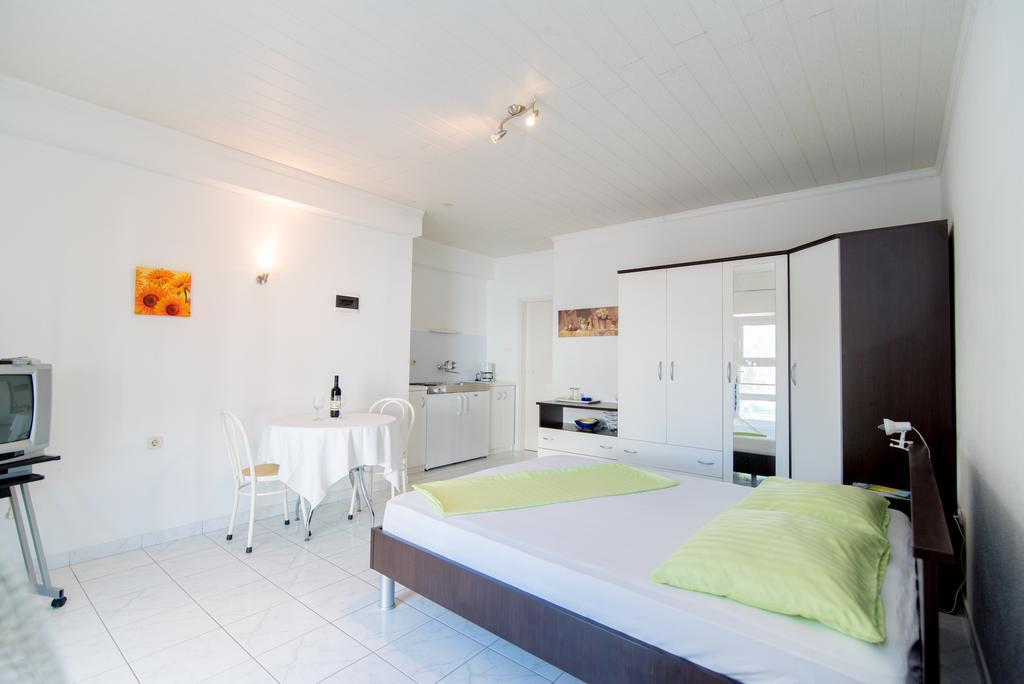 Apartments Veve 波斯蒂勒 外观 照片